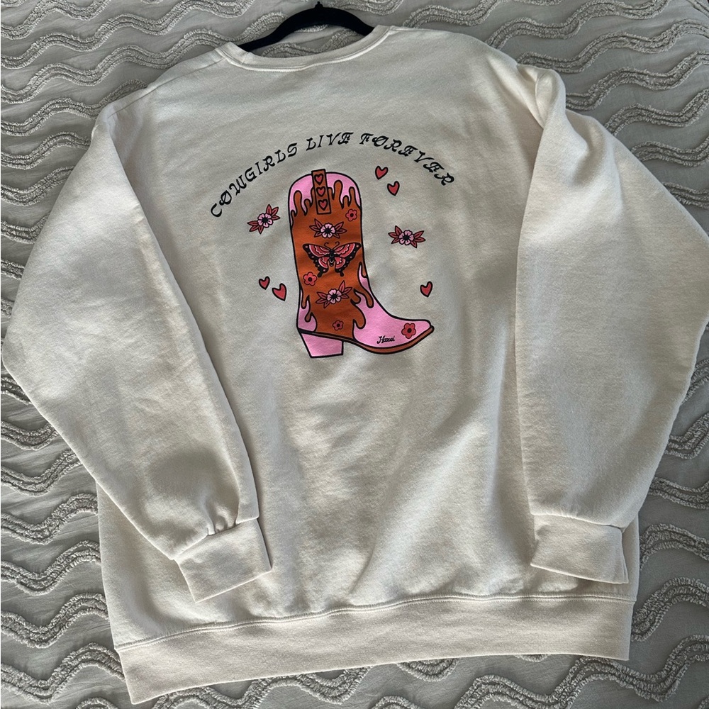 Hazel Boutique Cowgirls Live Forever Crewneck